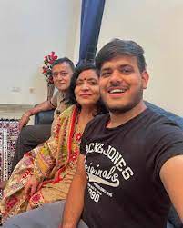 Anmol Jaiswal's -family-wiki-bio-career-networth-youtube-instagram- sociaL-media-family